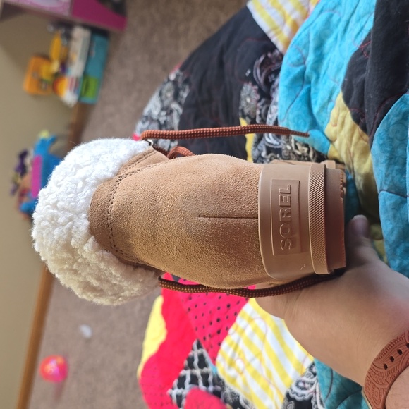 Sorel Women's Evie Cozy Lace Boot - Picture 7 of 7